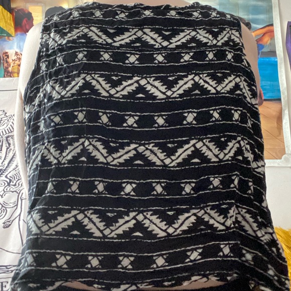 Button up belly shirt - Picture 3 of 4